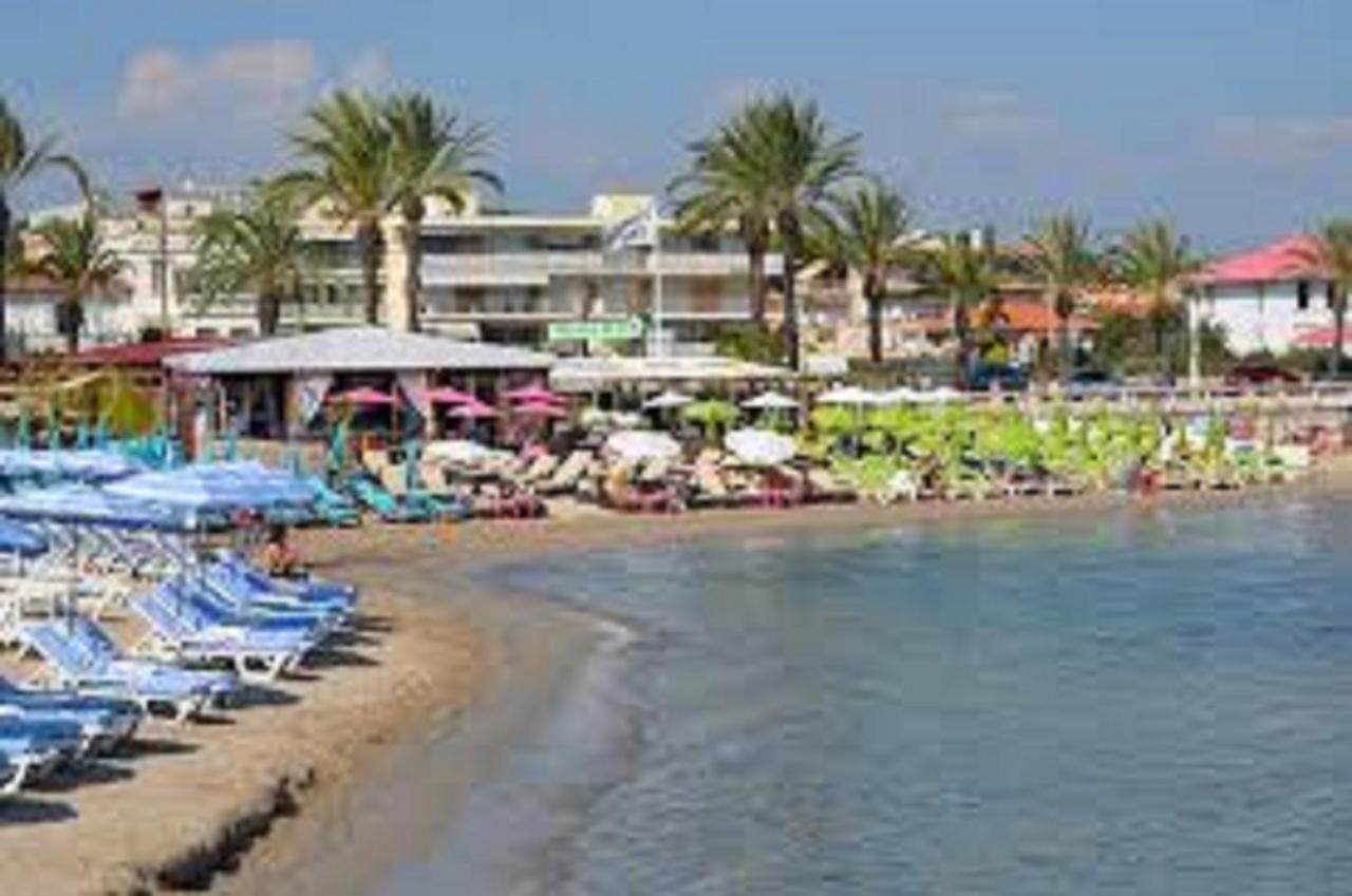 Sole E Mare 2 Pieces Apercu Mer Golfe-Juan Dış mekan fotoğraf